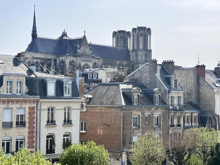 ריימס Forum Champagne Grand T2 Climatise Vue Cathedrale מראה חיצוני תמונה